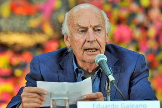 Ο «χορευτικός πόλεμος» είναι το αληθινό ποδόσφαιρο!