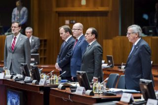 Ενός λεπτού υποκρισία…φωνή λαού στο δρόμο