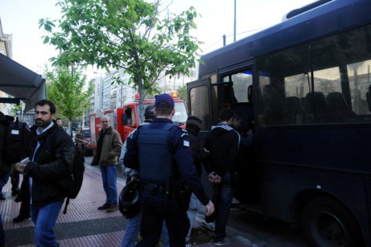 Αστυνομική επιχείρηση στην Πρυτανεία του ΕΚΠΑ