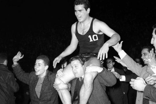 Η φανέλα με το «10»