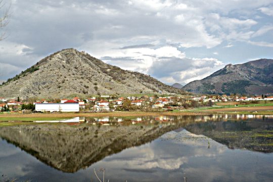 Ζεστός καιρός, με νοτιάδες