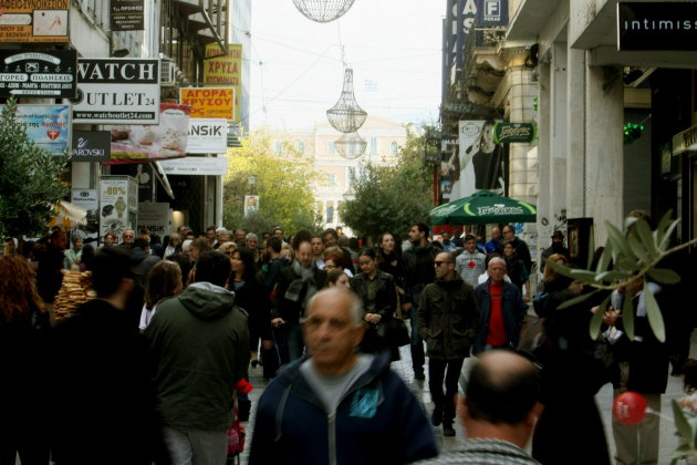 Το ωράριο των καταστημάτων για τη Μεγάλη Εβδομάδα
