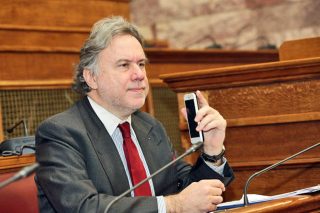 Ουδείς μονιμότερος του «κινητικού»