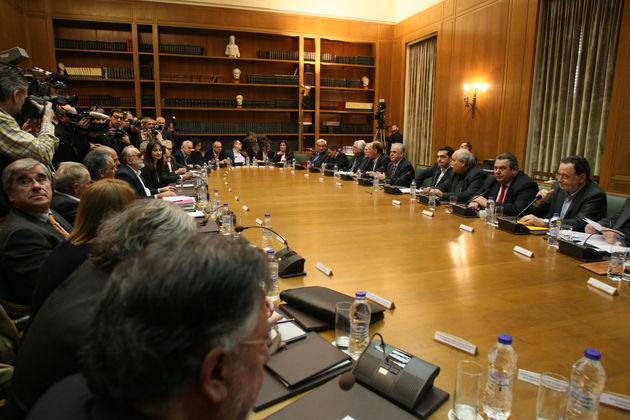 Θα μας ταράξουν στα… νομοσχέδια