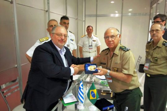 Ντίλμα Ρούσεφ καλεί Τσίπρα