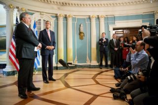 Υποκριτικά ψελλίσματα