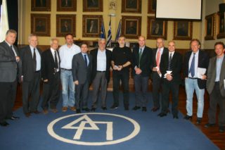 Κρουαζιέρα και τουρισμός σε ευρεία σύσκεψη στον Πειραιά