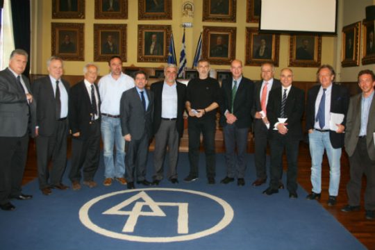 Κρουαζιέρα και τουρισμός σε ευρεία σύσκεψη στον Πειραιά