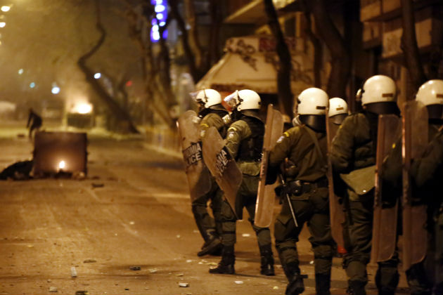 «Οδομαχίες» και προσαγωγές μετά την πορεία αλληλεγγύης