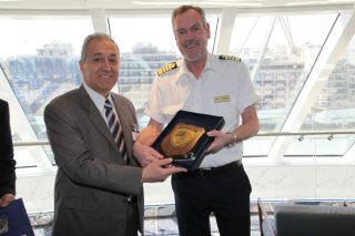 Το «VIKING STAR» στο λιμάνι του Πειραιά