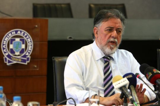 Με τον Πανούση συντάχθηκε η αντιπολίτευση