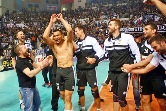 Προς τη δόξα τραβά!