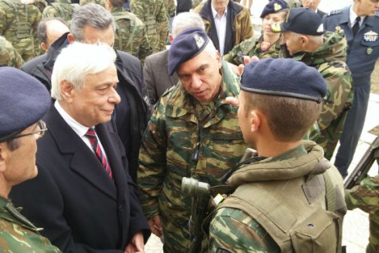 Στους ακρίτες ο ΠτΔ, μήνυμα φιλίας στην Τουρκία