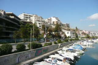 Αναζητά κτίριο η Περιφέρεια Πειραιά