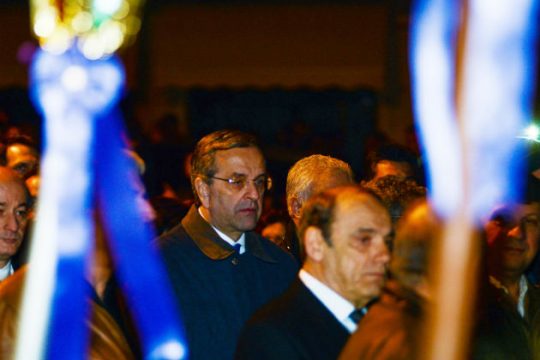 Σαμαράς: «Ό,τι χτίζαμε επί 2,5 χρόνια καταστρέφεται σε 2,5 μήνες»