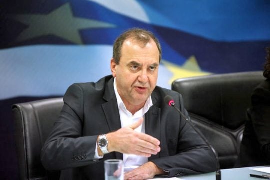 Θύματα των μνημονίων οι εργαζόμενες μητέρες