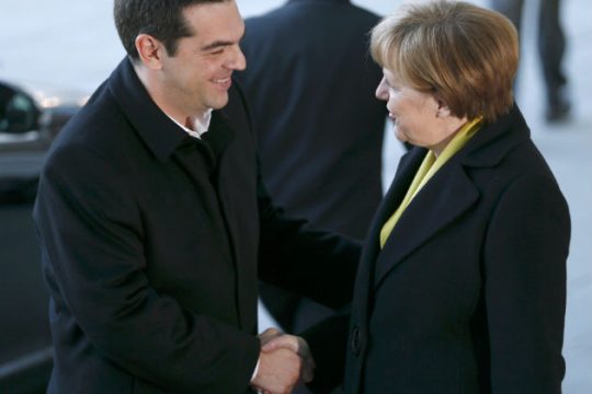 Στη σημερινή συνάντηση Τσίπρα – Μέρκελ ποντάρει η κυβέρνηση