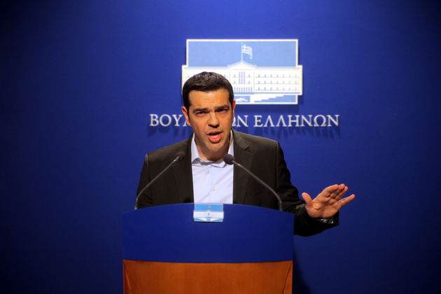 Φραγγέλιο έξω, κλάδος ελιάς μέσα