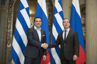 Διπλό μήνυμα από Μόσχα