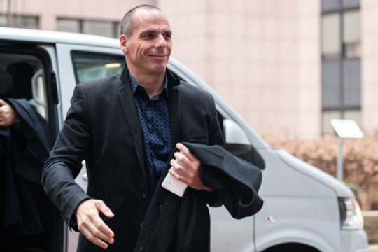 Ανταλλαγή «εμπειριών κρίσης» στη συνομιλία Ομπάμα – Βαρουφάκη