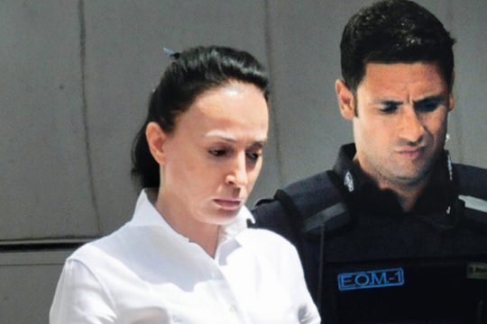 Τίποτα για την ταμπακέρα