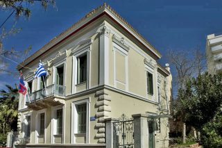 Τα σκίτσα σε ένα κτίριο-κόσμημα