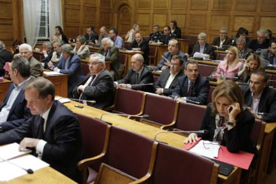 Στη Βουλή τέσσερις τροπολογίες του υπουργείου Παιδείας