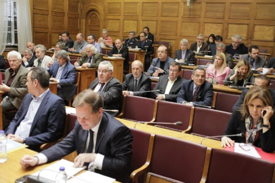 Σε ξεχωριστό νομοσχέδιο οι τροπολογίες του υπ. Παιδείας