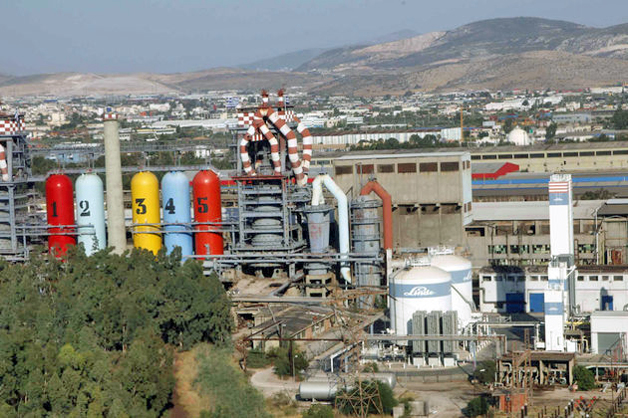 Στα «μαλακά» το καρτέλ