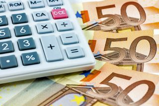 Η Κύπρος άντλησε 1 δισ. ευρώ από ομόλογα
