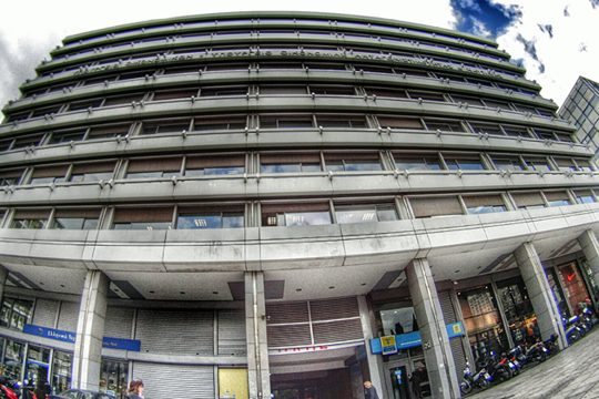 Ακριβά κοστίζουν οι διαπραγματεύσεις με τα τεχνικά κλιμάκια