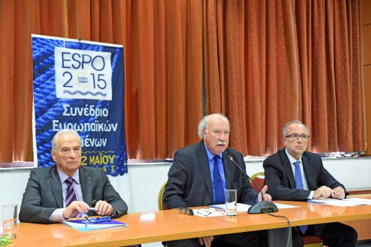 Κλειστά σήμερα όλα τα εμπορικά λιμάνια