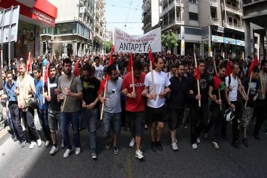 Η ΑΝΤΑΡΣΥΑ καλεί σε άμεση ρήξη με Ε.Ε. και ΔΝΤ