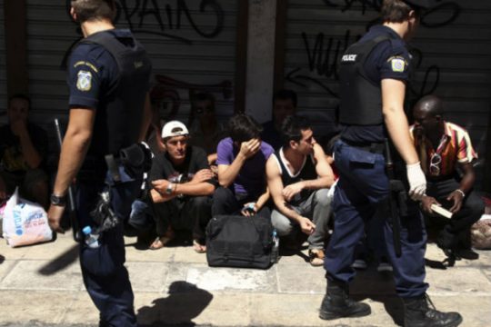 Human Rights Watch: «Bullying» της Αστυνομίας στους ευάλωτους
