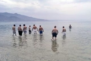 Βουτιές βαθιά στα λύματα