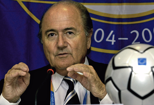 Πυρ ομαδόν κατά Μπλάτερ για το σκάνδαλο στη FIFA
