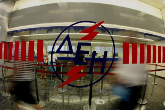 Ιερός δάκτυλος για… σκότος στο «Σχολείο»