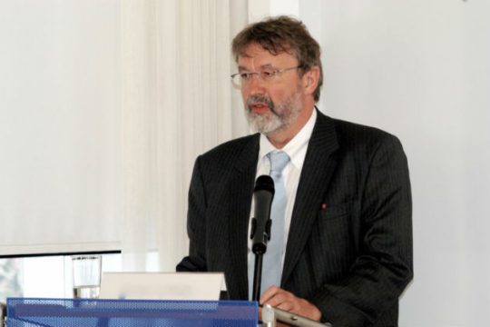 «Εύλογες οι απαιτήσεις για αποζημιώσεις και κατοχικό δάνειο»