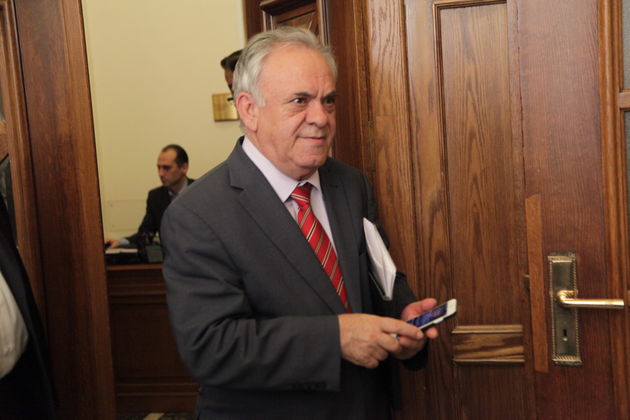 Στενεύουν τα περιθώρια χρόνου