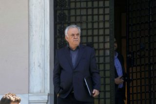 «Στόχος να κλείσει το παλαιό πρόγραμμα»