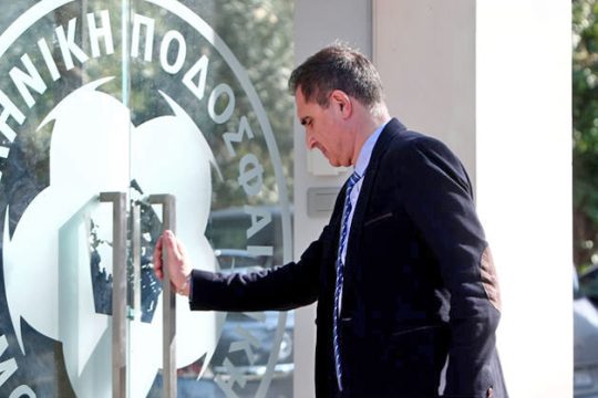 Ποδόσφαιρο για ανάπηρους στο μυαλό και στα μάτια…