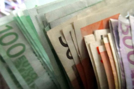 Αρνητικός πληθωρισμός και τον Απρίλιο για Ελλάδα και Κύπρο