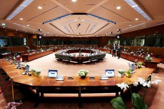 Πλεόνασμα ταυτόσημο με την πλεονεξία
