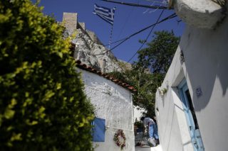 Εστω και σαν παρηγοριά