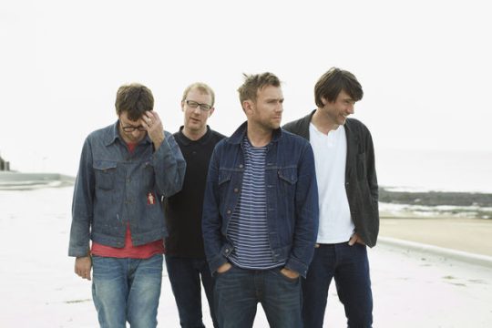 Οι Blur επέστρεψαν στον θρόνο τους