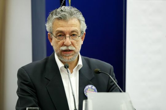 Koντονής: «Αναδιάρθρωση σε τέσσερις μήνες»