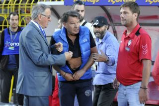 Ισοπαλία με… ξύλο