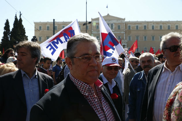 «Έξοδος από τα Μνημόνια και ρήξη με την ΕΕ»