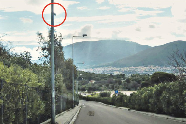 Το… φρούριο της Παλλήνης με το οργουελικό σκηνικό