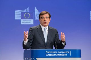 Δεν άλλαξαν στρατηγική εταίροι και δανειστές